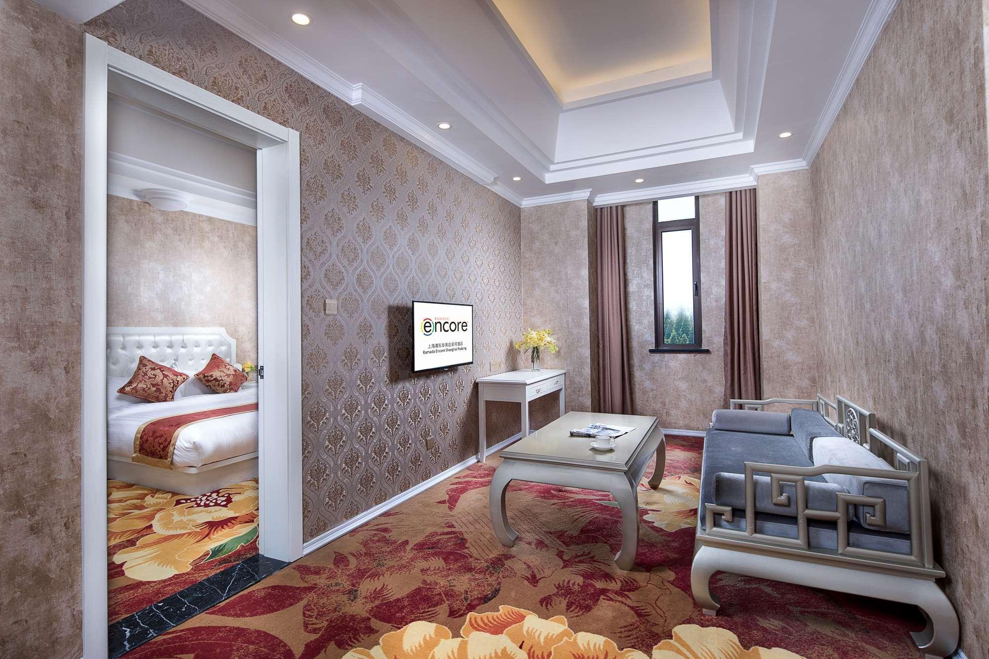 Ramada Encore Shanghai Pudong Bagian luar foto